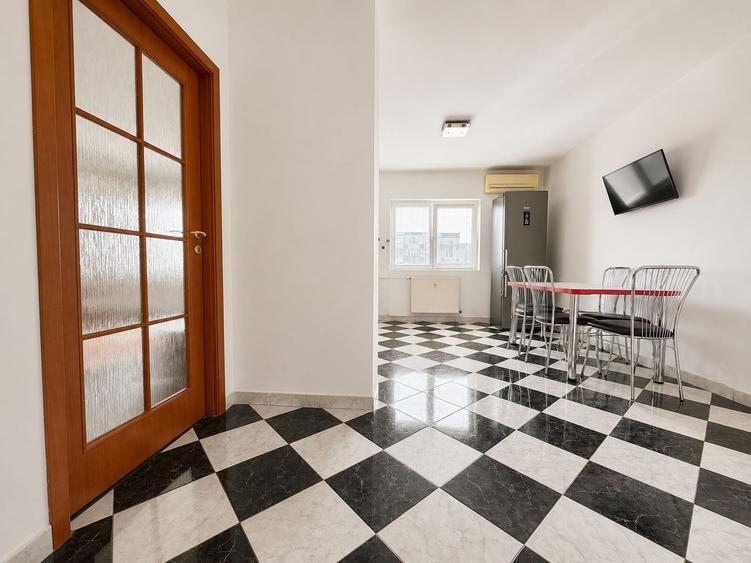 Apartament cu 3 camere decomandat, mobilat în 13 Septembrie