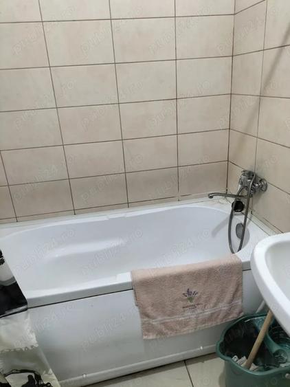 Garsonieră decomandată în Podgoria