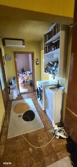 Apartament cu 4 camere decomandat în Tomis III