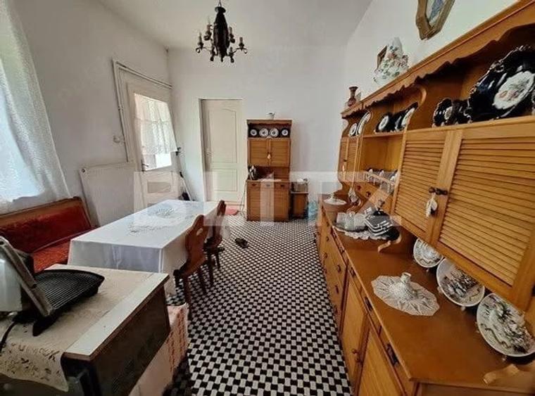 Apartament cu 2 camere decomandat în Torontalului