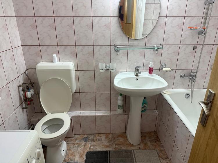 Apartament cu 2 camere decomandat în Tineretului
