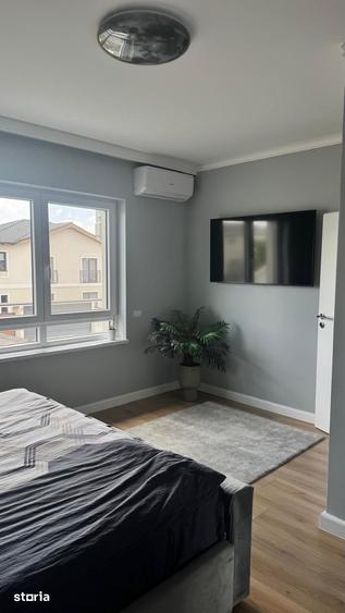 Casă cu 5 camere cu Teren 244 Mp în Giroc