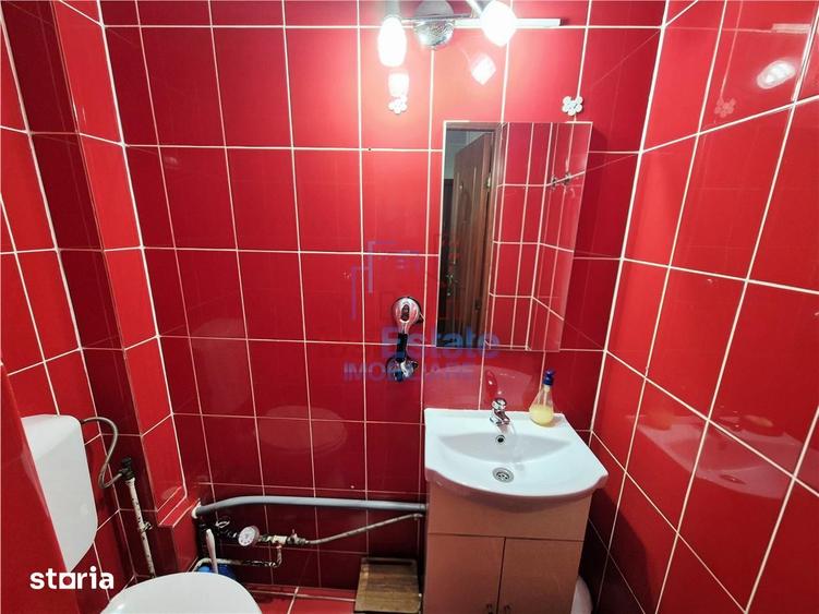 Apartament cu 3 camere decomandat în Ciurea