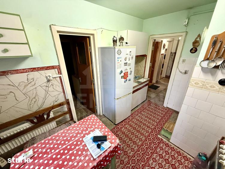 Apartament cu 3 camere decomandat în Scriitorilor