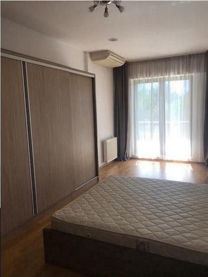 Apartament cu 4 camere decomandat în Herăstrău