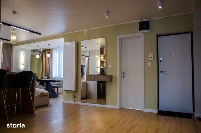 Apartament cu 2 camere decomandat în Central