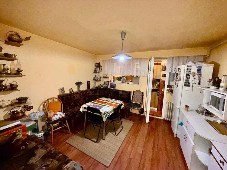 Apartament cu 2 camere decomandat în Mărăști