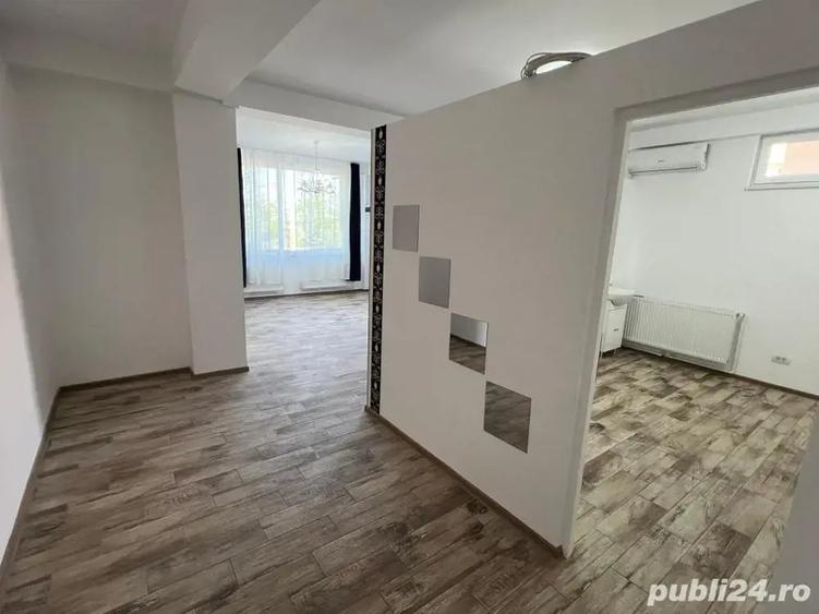 Spațiu comercial, de 54 mp, în Central
