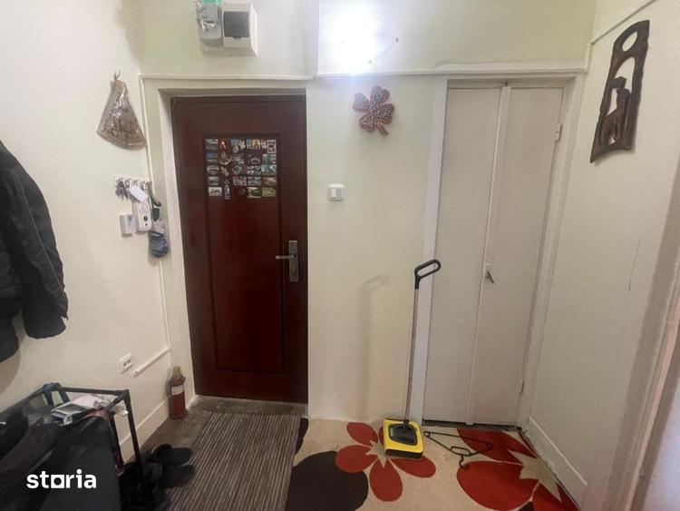 Apartament cu 2 camere semidecomandat în Brazda lui Novac