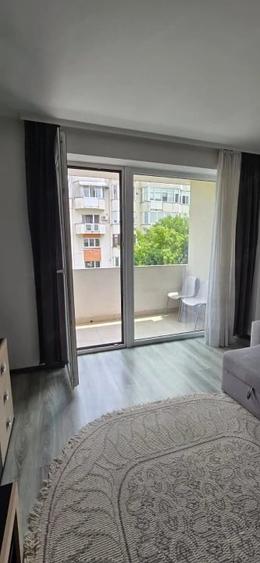 Apartament cu 2 camere semidecomandat în Brestei