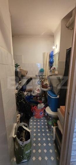 Apartament 4 camere, 4 balcoane,an 1984, 75 mp, zona Blv Bucuresti - 15