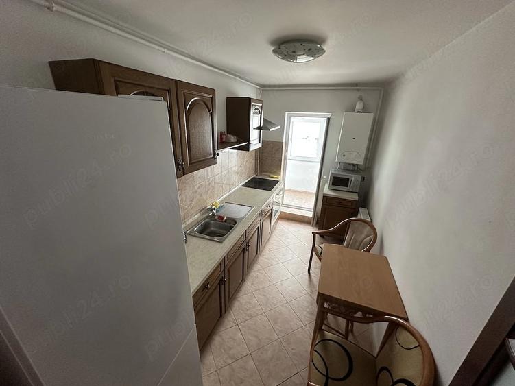 Apartament cu 2 camere decomandat în Gară