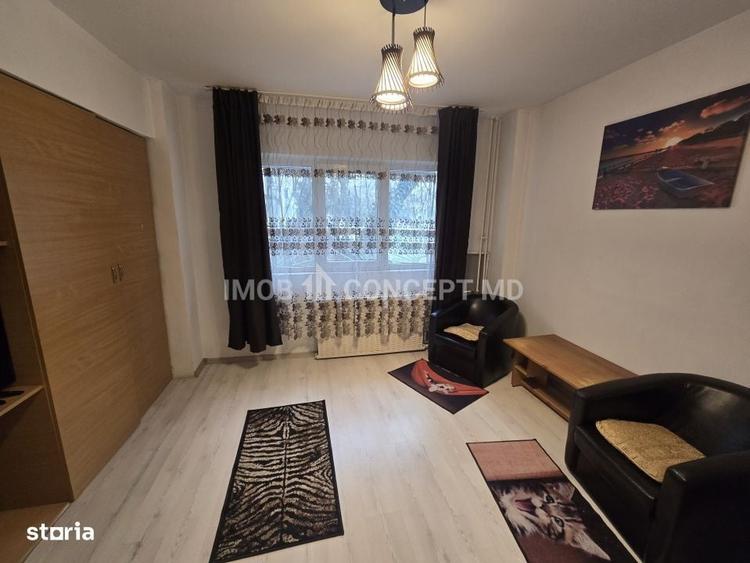 Garsonieră decomandată în Malu Roșu