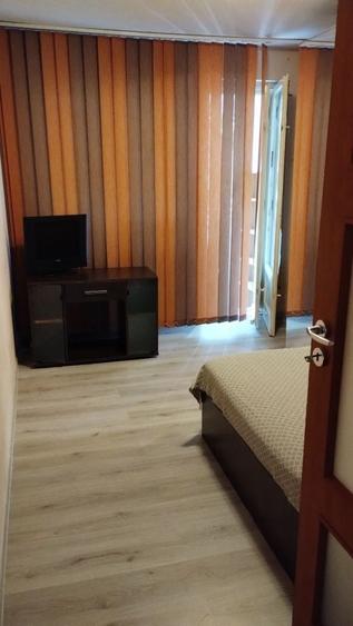 Apartament cu 3 camere semidecomandat, mobilat în Cotroceni