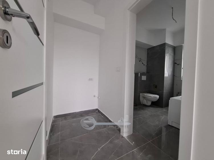 Apartament cu 3 camere decomandat în Galata