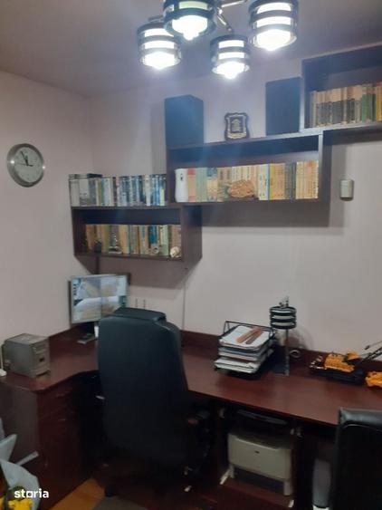 Casă cu 4 camere cu Teren 19200 Mp în Creaca