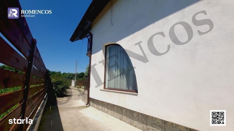 Casă cu 5 camere cu Teren 598 Mp în Călinești