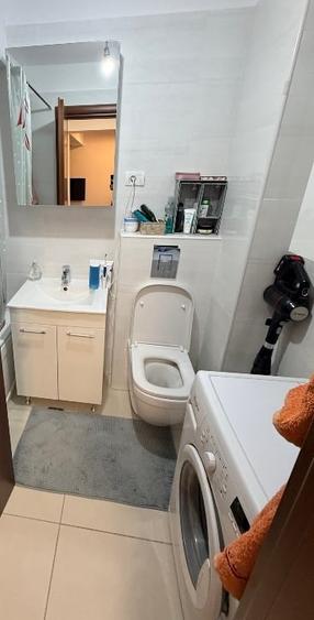 Apartament cu 2 camere decomandat, mobilat în Sisești