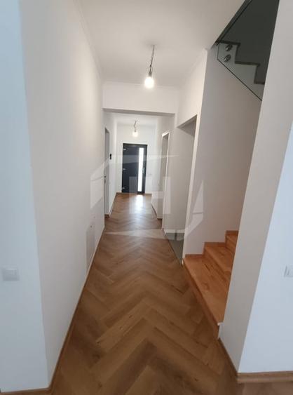 Duplex cu 4 camere cu Garaj în Someșeni