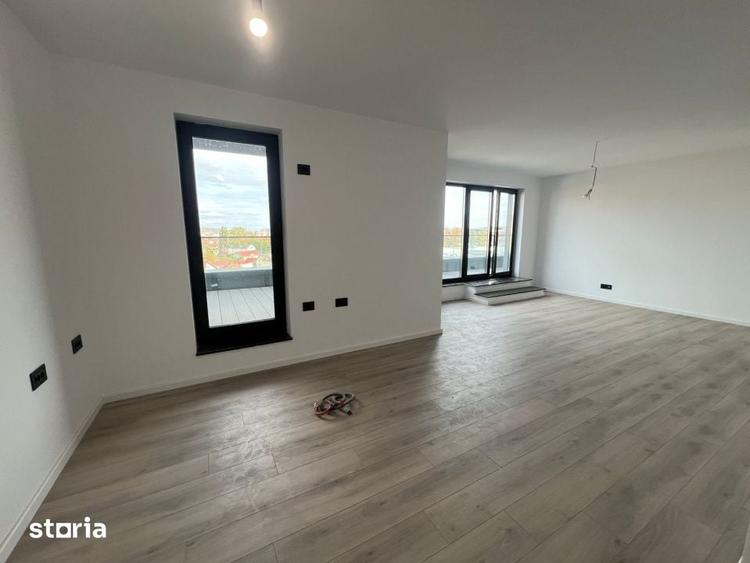 Apartament cu 3 camere în Dâmbul Rotund