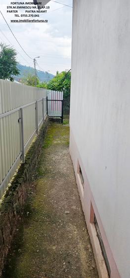Casă cu 3 camere cu Teren 300 Mp în Văleni