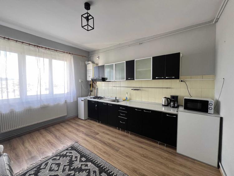 Apartament cu 2 camere decomandat în Dosu Bricii