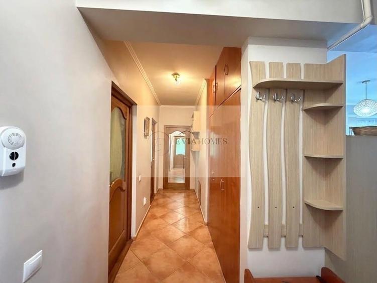 Apartament cu 4 camere decomandat, mobilat în Gheorgheni