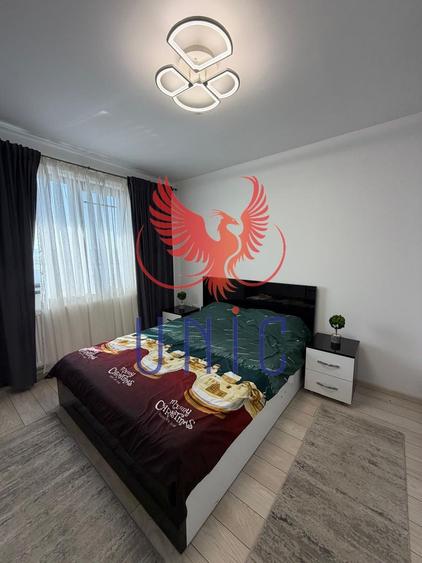 Apartament cu 3 camere nedecomandat, mobilat în Calea Severinului