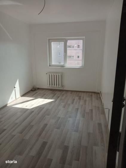 2 Cam Mircea Cel Batran Decomandat, Intermediar - 4