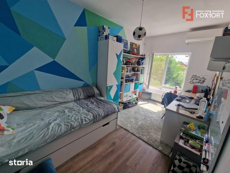 Casă cu 4 camere cu Piscina în Ghiroda
