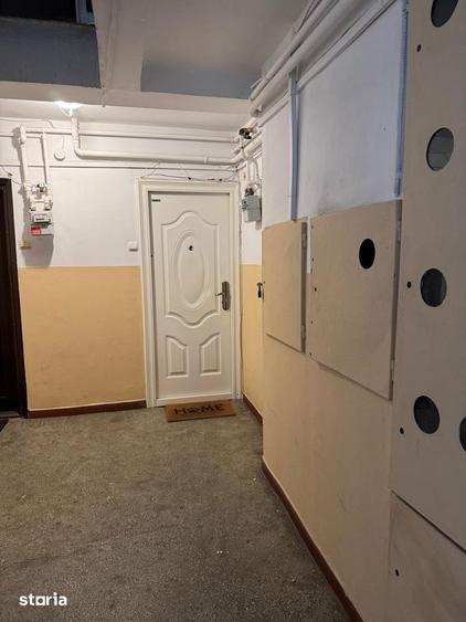 Apartament cu 3 camere în Traian