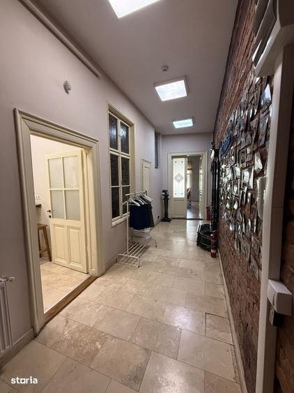 Spațiu comercial, de 150 mp, în Ultracentral