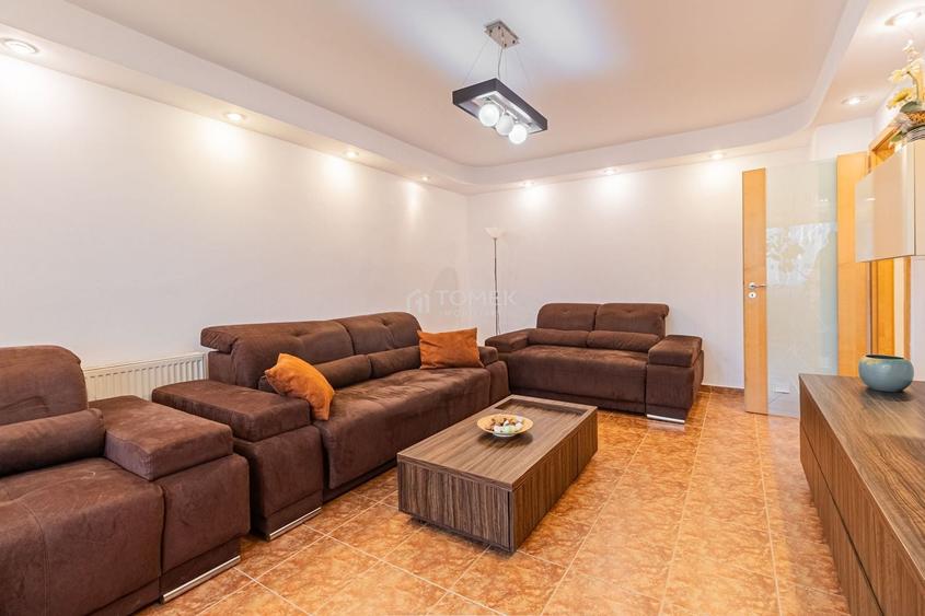 Apartament cu 4 camere decomandat, mobilat în Scriitorilor
