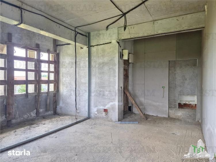 Casă cu 6 camere cu Teren 1372 Mp în Snagov