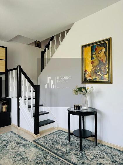Apartament cu 3 camere semidecomandat, mobilat în P-ța Reșița