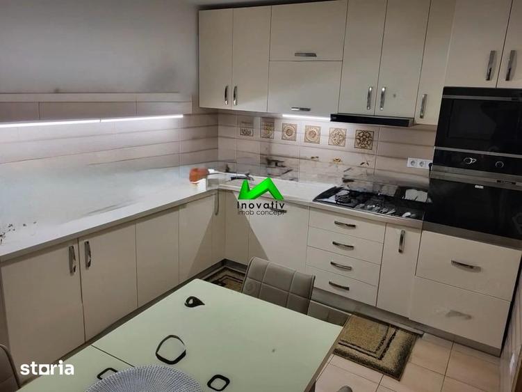 Casa de vanzare cu 6 camere si piscina interioara Sibiu Turnisor - 2