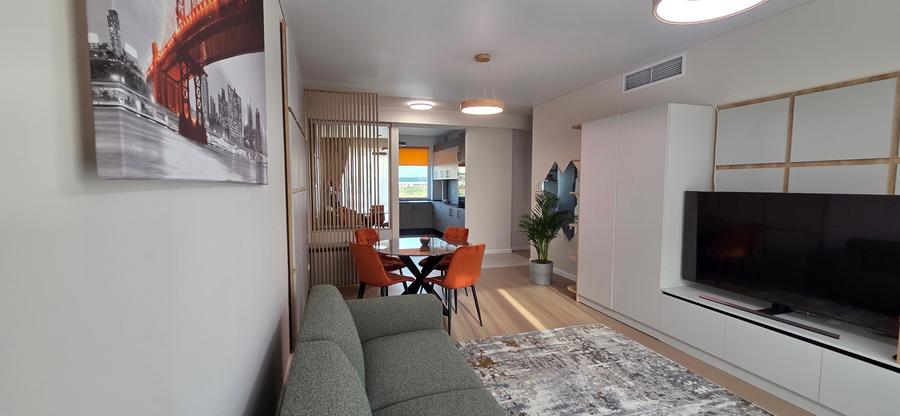 Apartament cu 3 camere decomandat în Pipera