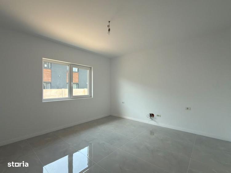 Casă cu 3 camere în Berceni
