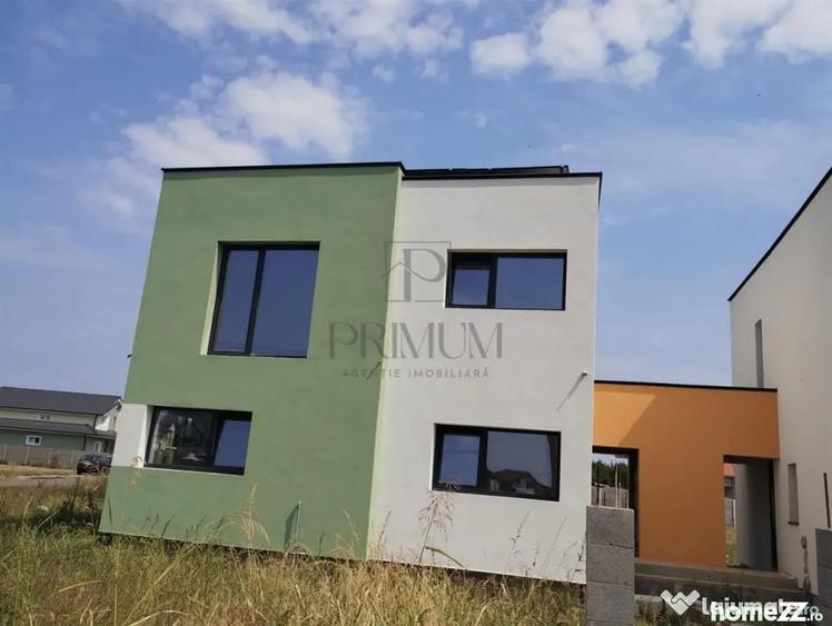 Casă cu 4 camere cu Teren 388 Mp în Moșnița Nouă