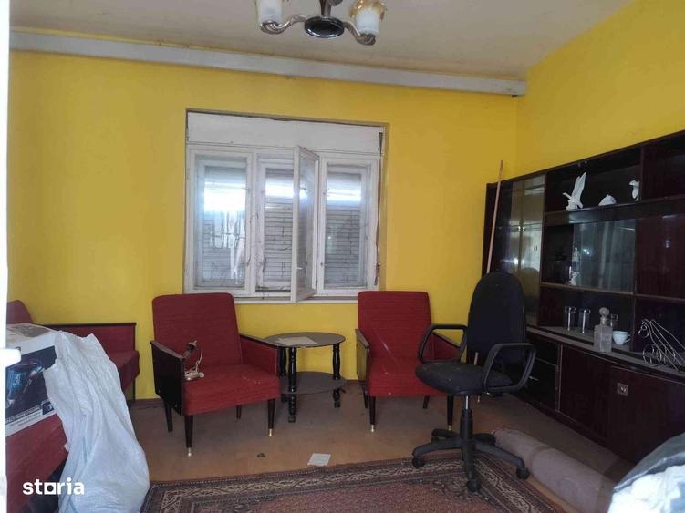 Casă cu 3 camere în Mădăras