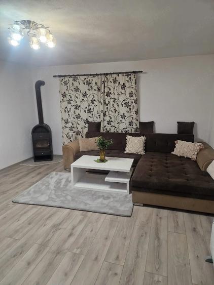 Casă cu Teren 50 Mp în Șelimbăr