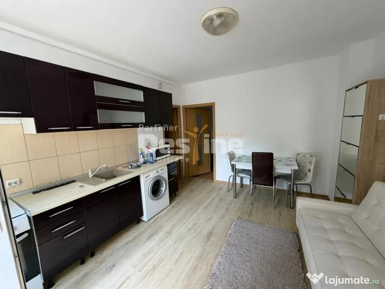 Casă cu 1 camere cu Teren 756 Mp în Central
