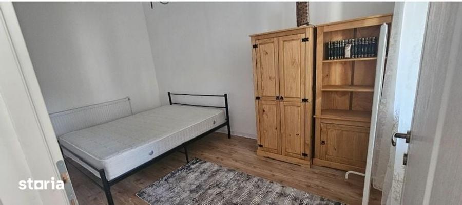 Casă cu 3 camere cu Teren 70 Mp în Central