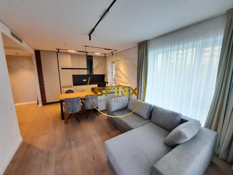 Apartament cu 2 camere decomandat, mobilat în Regie