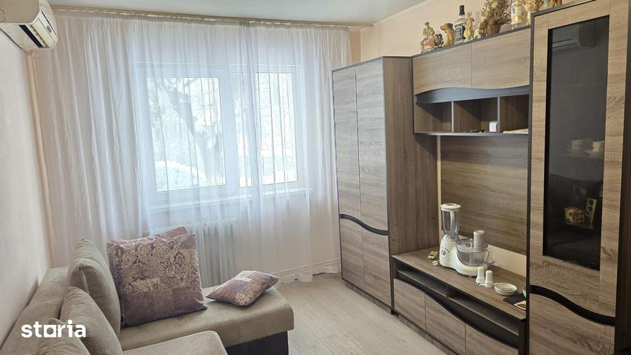 Inchiriez apartament cu 2 camere in Deva, zona Crisului, parter, - 1