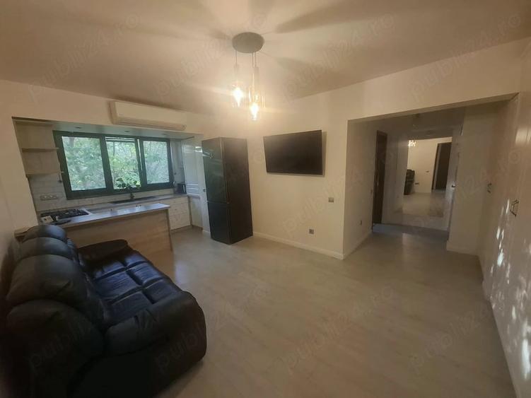 Apartament cu 2 camere semidecomandat în Săsar