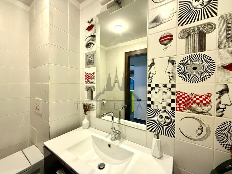 Apartament cu 5 camere decomandat, mobilat în Matei Voievod