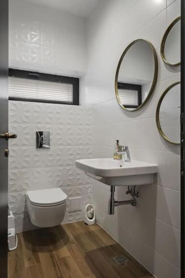 Casă individuală cu 6 camere cu Canalizare în Pipera
