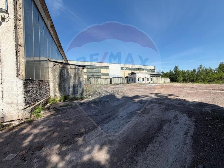 Spațiu industrial, de 1,098 mp, în Calea Severinului
