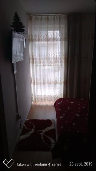 Apartament cu 2 camere decomandat în Florești